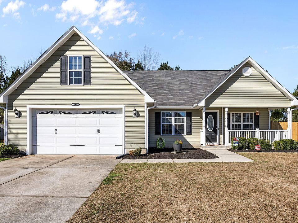 1st image of 248 Carolina Oaks Cir