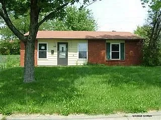 2860 Brampton Dr photo 1