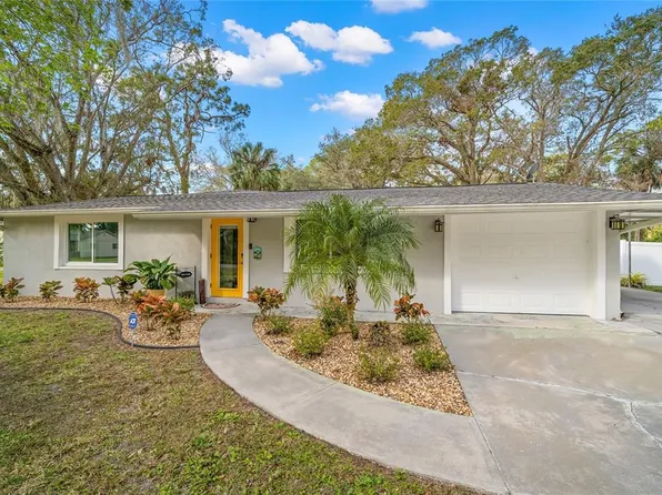 407 SW 8th St, Ruskin, FL 33570