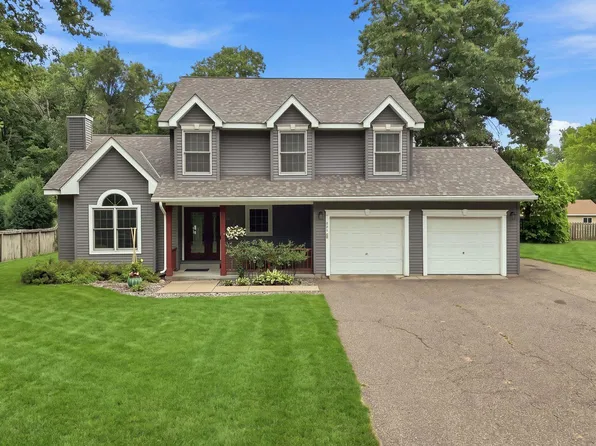 624 Galahad Rd N, Hudson, WI 54016