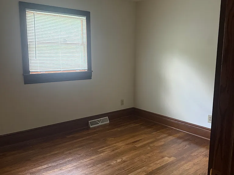 50 N Liberty St #7 — Photo 5