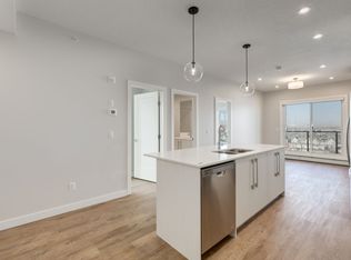 14440 1st St NW #C, Calgary, AB T3P 1X5