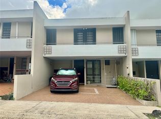 9 Zuania, Guaynabo, PR 00966