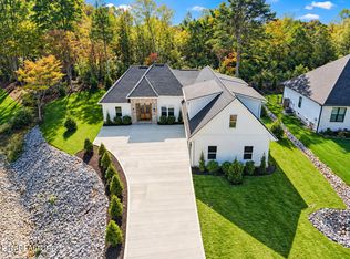 141 Saloli Way, Loudon, TN 37774