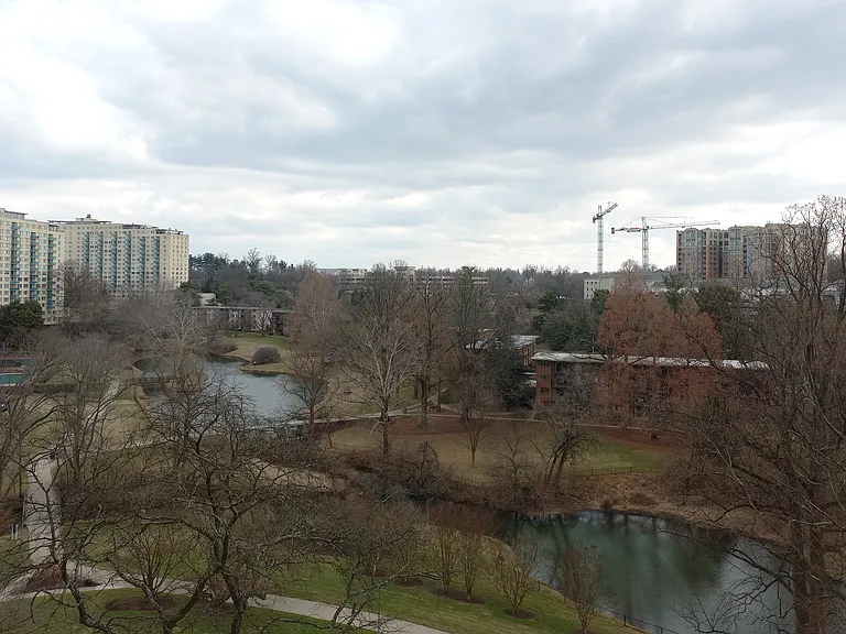 10401 Grosvenor Pl #814 — Photo 3
