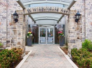 15 Windermere Ave #2001, Toronto, ON M6S5A2