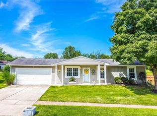463 Briarhill Ct, Ballwin, MO
