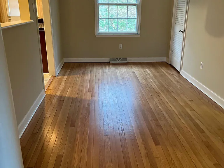 2404 Barracks Ct #1 — Photo 8