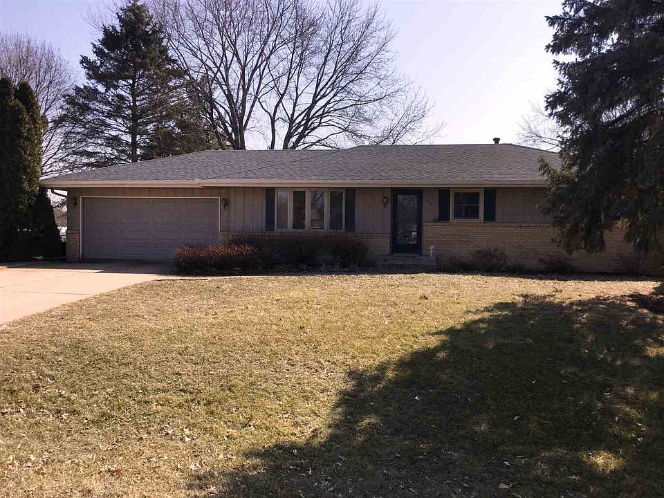 1st image of 525 Poppy Dr