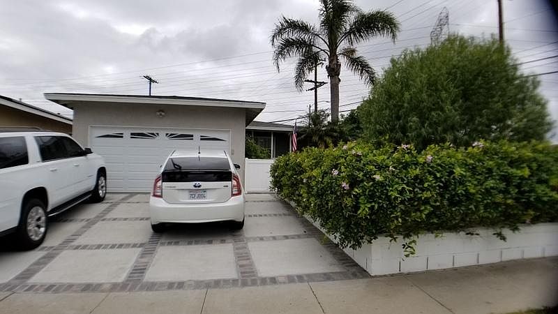 1st image of 6402 Eberle St