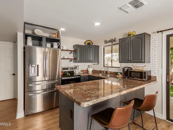 1902 N BARKLEY -- #5, Mesa, AZ 85203