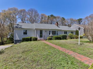 7 Ridgewood Dr, Yarmouth Port, MA 02675