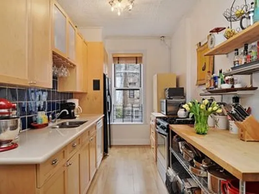 Sold by Corcoran | media 13