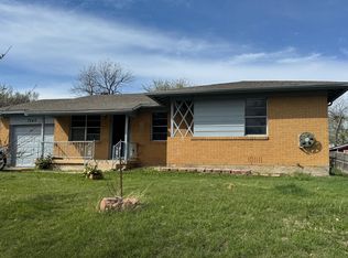 7940 Chaparral Dr, White Settlement, TX 76108