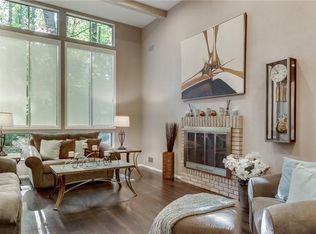 8 Carlisle Rd, Spring Valley, NY 10977