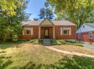 8928 Saint Louis Ave, Saint Louis, MO