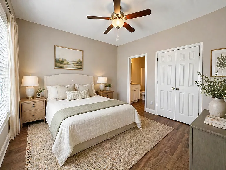 121 Waybill Cir — Photo 3