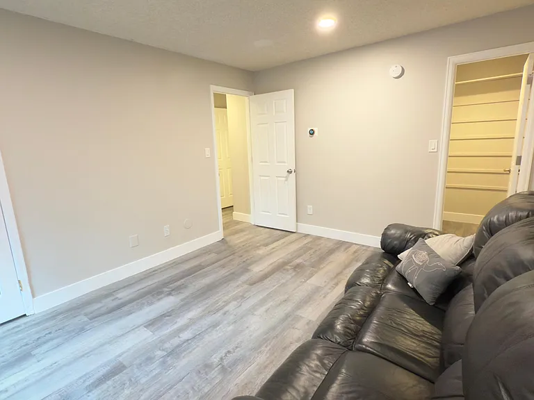 First Floor Bedroom/Office