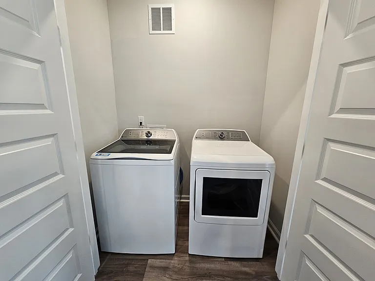 2100 Wild Indigo Cir NW — Photo 27