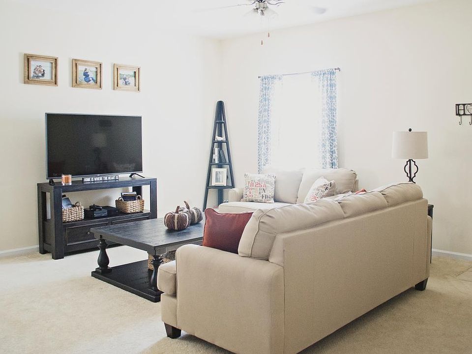 1st image of 250C Sawgrass Trl