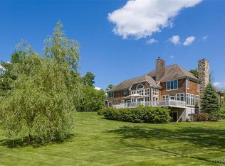 5 Sycamore Ct, Purchase, NY 10577