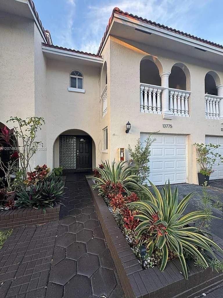 Luz De Andalucia Condo — Photo 1