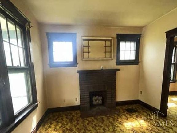 5th image of 81 E Galbraith Rd