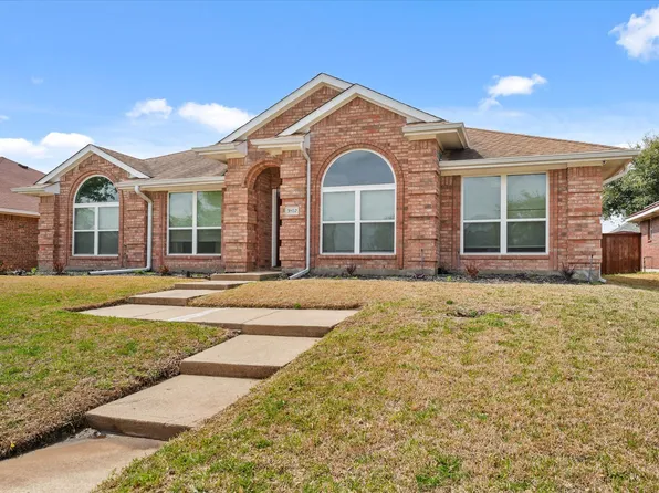 3102 Antelope Dr, Mesquite, TX 75181