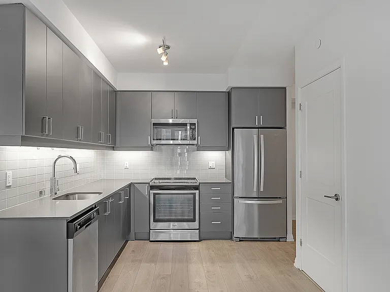 7895 Jane St #3508 — Photo 17