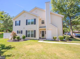 60 Balboa Ln, Franklin Park, NJ 08823