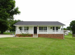 2619 Cummings Cir, Clarksville, TN 37042