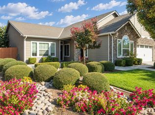 2548 N Chinowth Street, Visalia, CA 93291