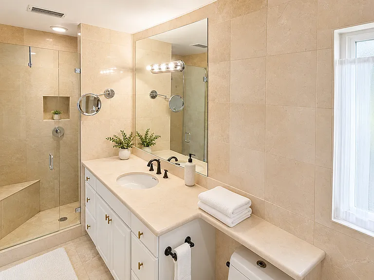 902 Bayshore Dr — Photo 17