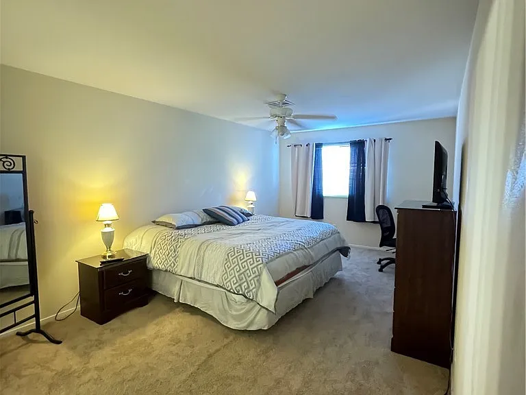 2760 Stargate St — Photo 16