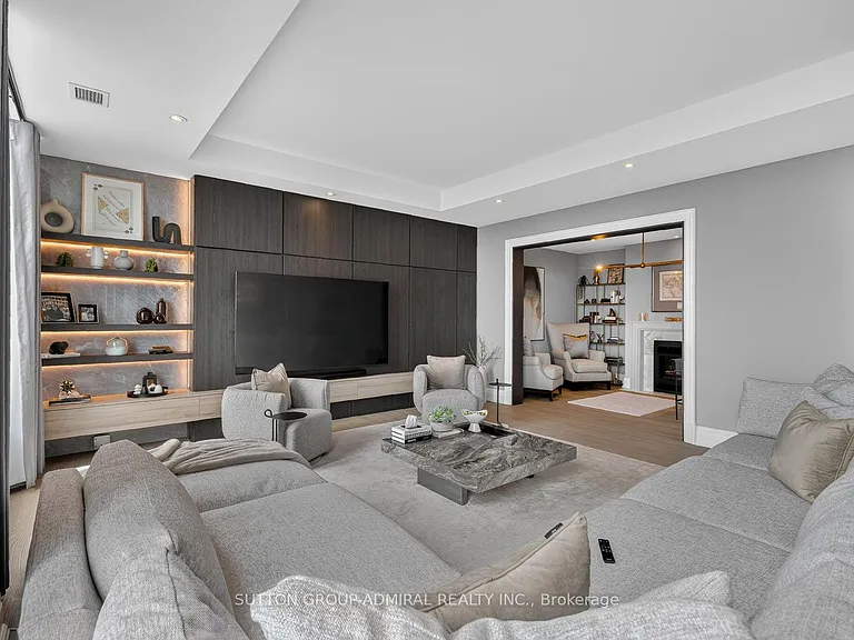 155 Saint Clair Ave W #1801 — Photo 6