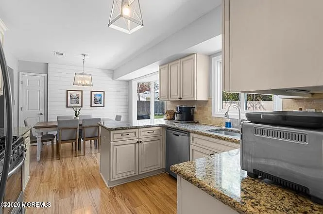 88 Almond Dr — Photo 11