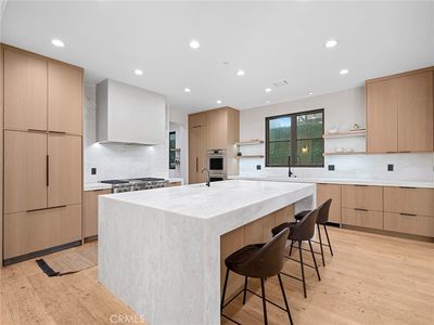 416 Holmwood Dr, Newport Beach, CA, 92663