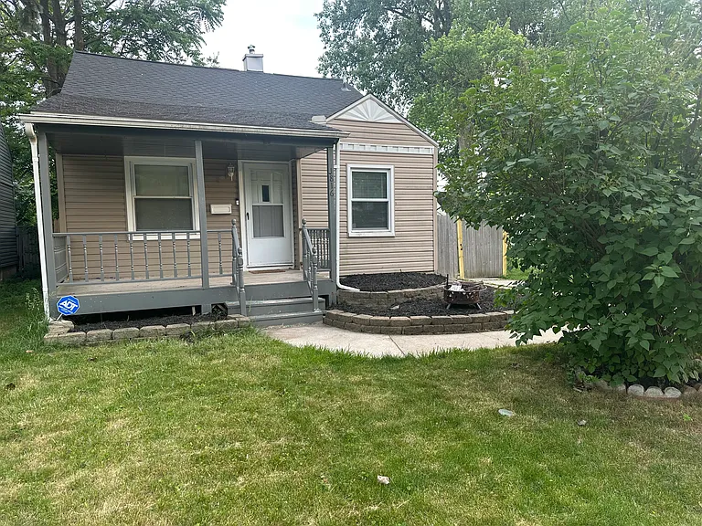 1816 Guthrie Ave — Photo 1