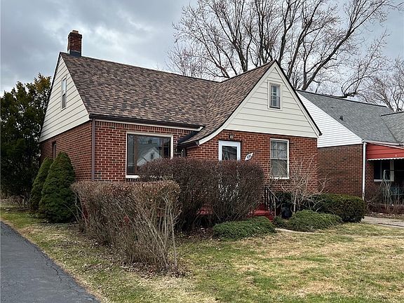 3rd image of 695 Mount Vernon Rd