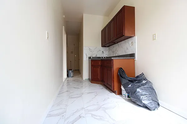 Rented by EXR | media 6