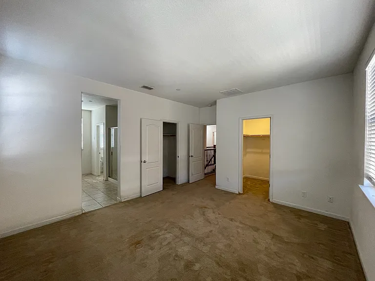 130 Barnhill Dr — Photo 12