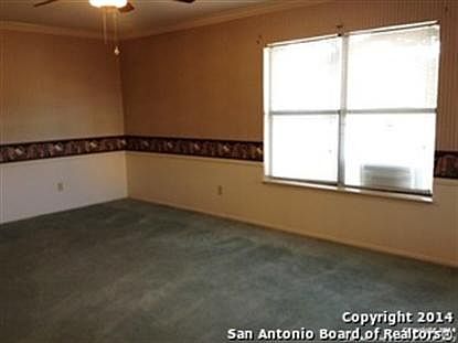 5th image of 7811 Aspen Park Dr