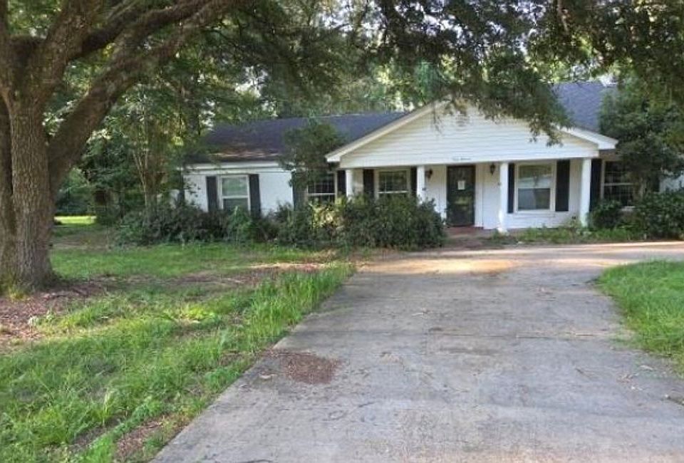 1st image of 411 Parsons Ave