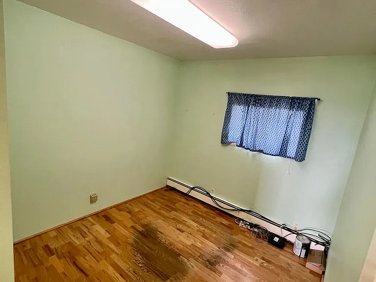 1569 La Rue Ln — Photo 11