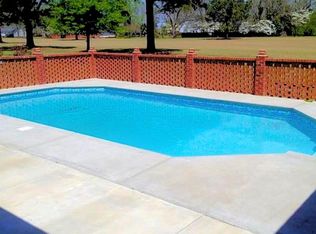 1158 Doral Dr, Manning, SC 29102