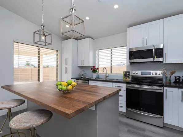 819 W Sunland Ave, Phoenix, AZ 85041