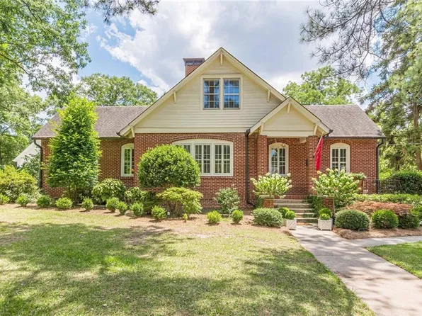 1878 Cambridge Ave, College Park, GA 30337