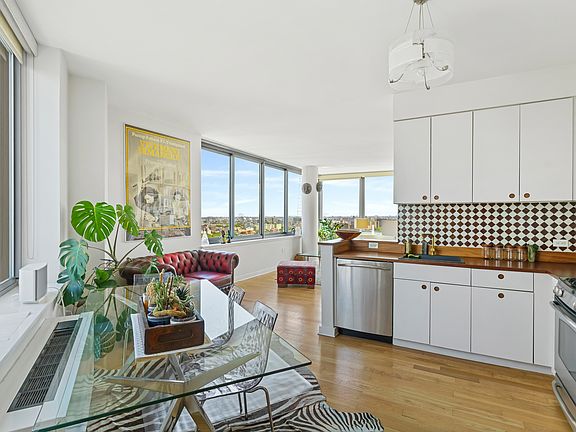 4th image of 230 Ashland Pl APT 26A