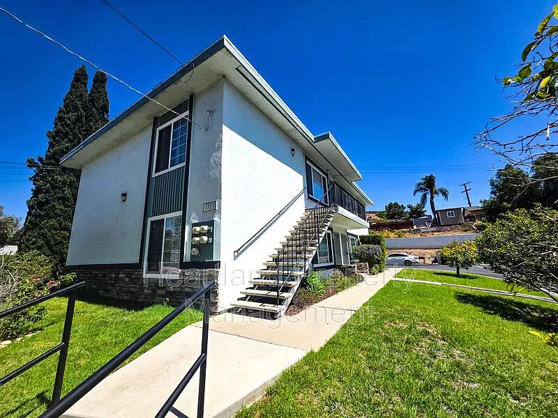 1323 Madera St #B