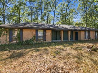 2606 Sunset Dr, Hattiesburg, MS 39402